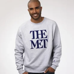 The Met Store Clothing*Met Logo Appliquéd Unisex Champion® Sweatshirt
